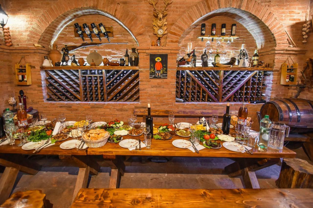 Apartamenti Laliashvilebi'S Wine Cellar ティビリシ エクステリア 写真