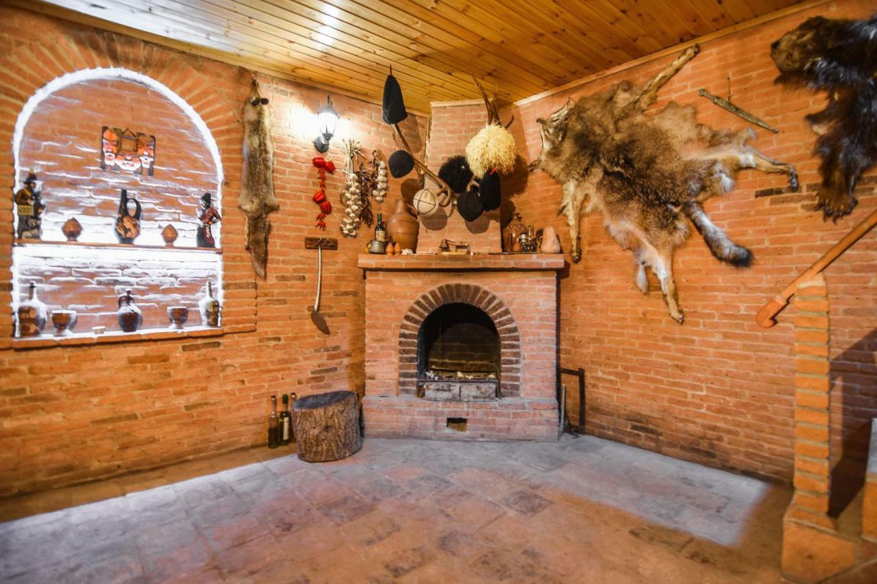 Apartamenti Laliashvilebi'S Wine Cellar ティビリシ エクステリア 写真